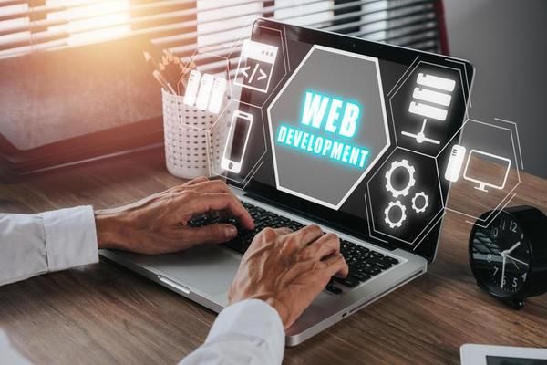 What innovative technologies are web design agencies in California using today